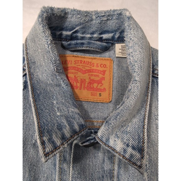 Levi's Denim Trucker Jacket Men's Small Blue Medium Wash Distressed S40116 - Picture 13 of 16